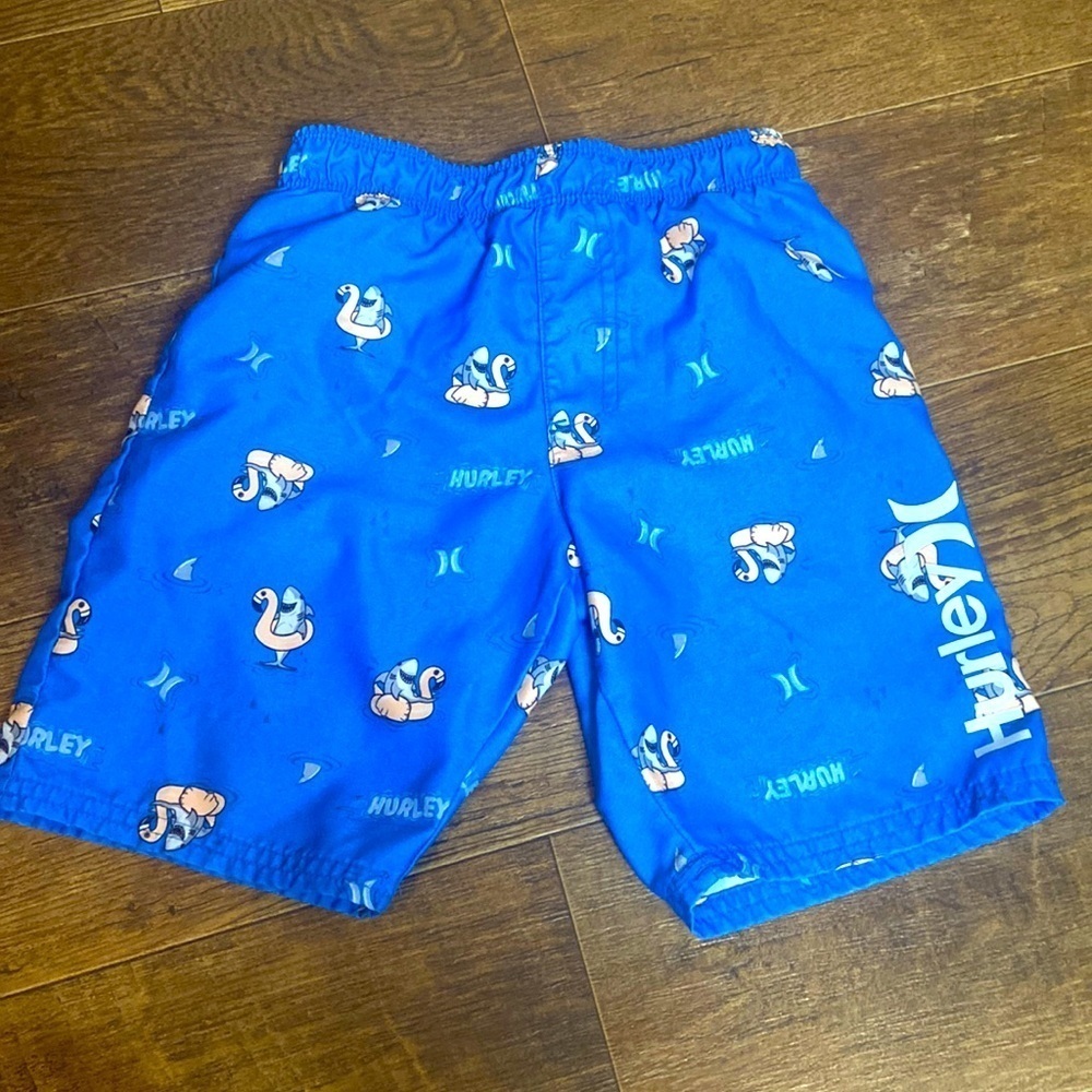 Hurley sz 7 boys swim shorts